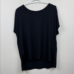 rag & bone Black Short Sleeve Top with slit sleeves Euc small
